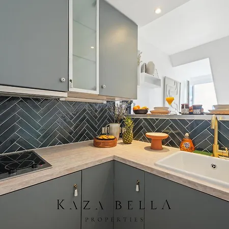 Appartement Charming Eiffel Tower View Nest In 8th